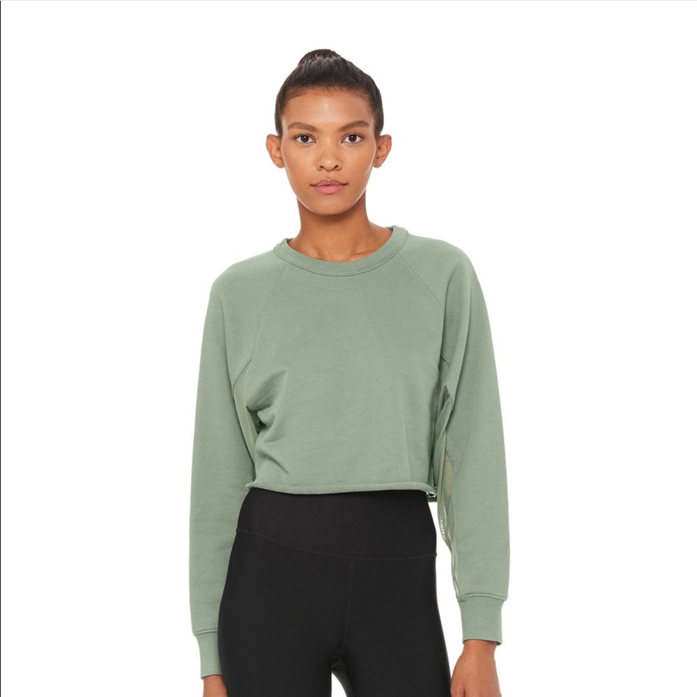 Alo Yoga Transcend Pullover